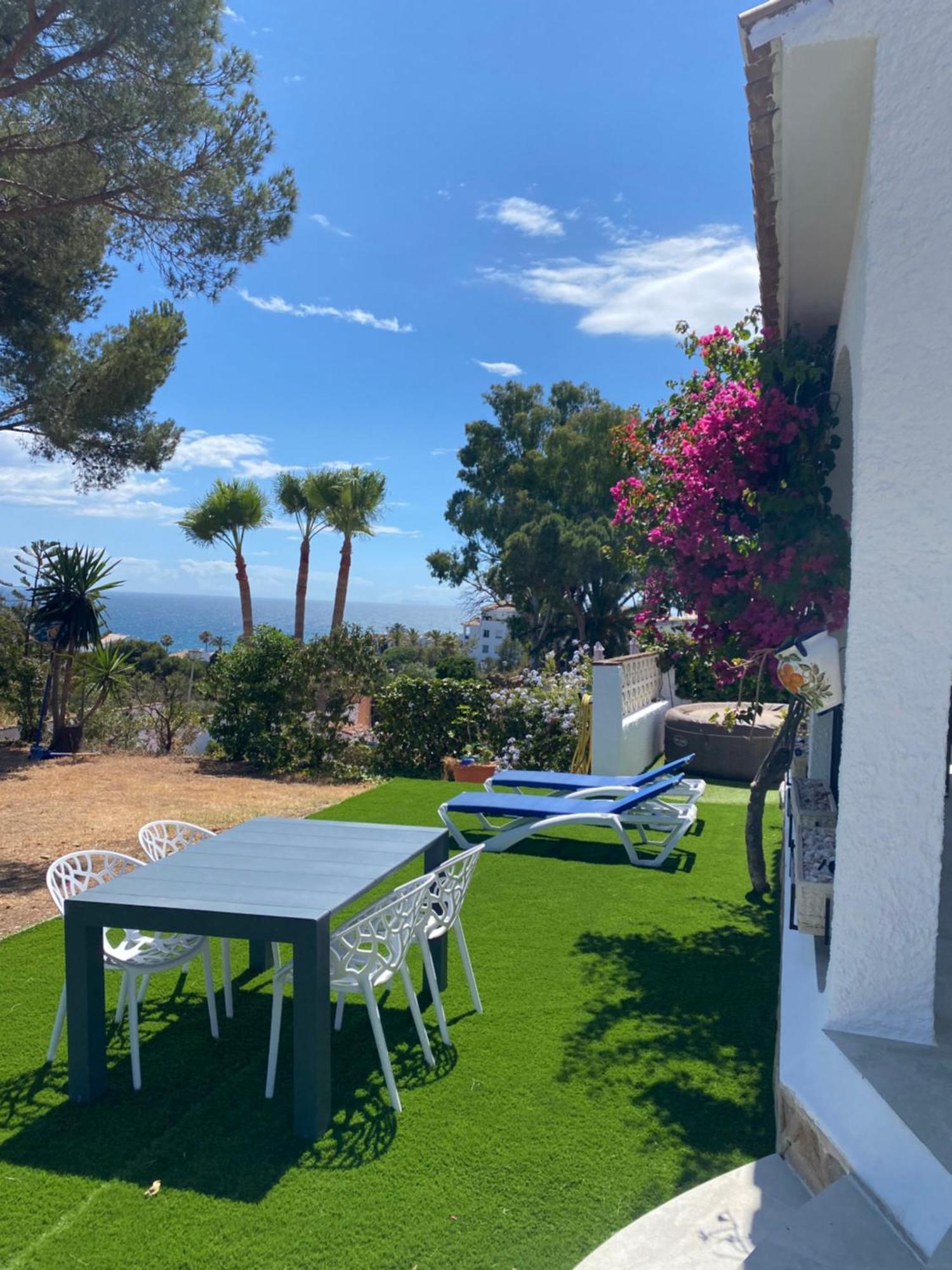 Independent Villa Beach House El Bosque La Cala De Mijas Exterior photo